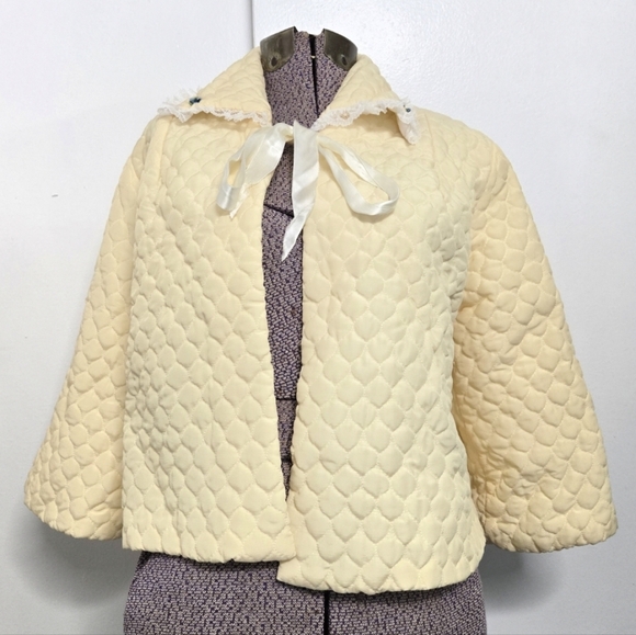 Nanette Lepore Sweaters - 1960s Nanette? Quilted Yellow Blazer Open Jacket Tie Ribbon Size Medium